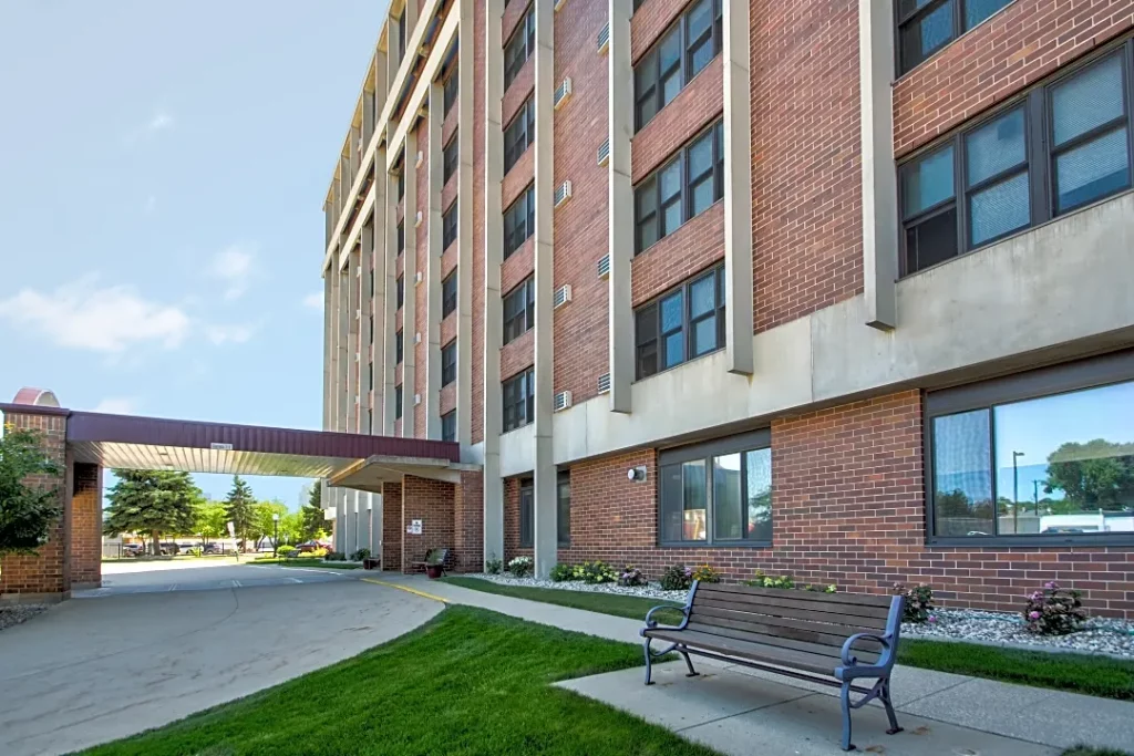 Oneida Heights, 525 N. Oneida Street